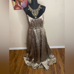 Badgley Mischka Metallic Gold Maxi Dress
